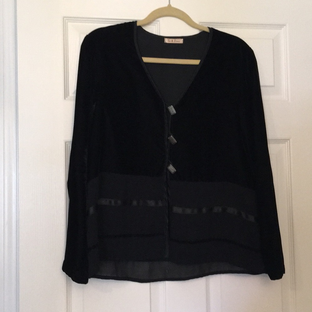 Velvet overtop/jacket